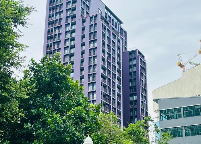 Apartment New Ekamai Thonglor Luxury Near 711, Bts, Mall *