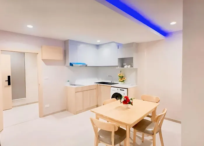 New Ekamai Thonglor Luxury Near 711, Bts, Mall * Bangkok