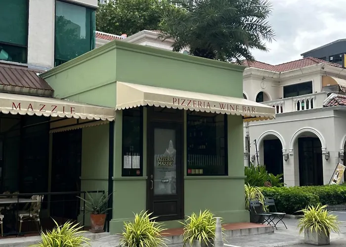 New Ekamai Thonglor Luxury Near 711, Bts, Mall Apartment Bangkok