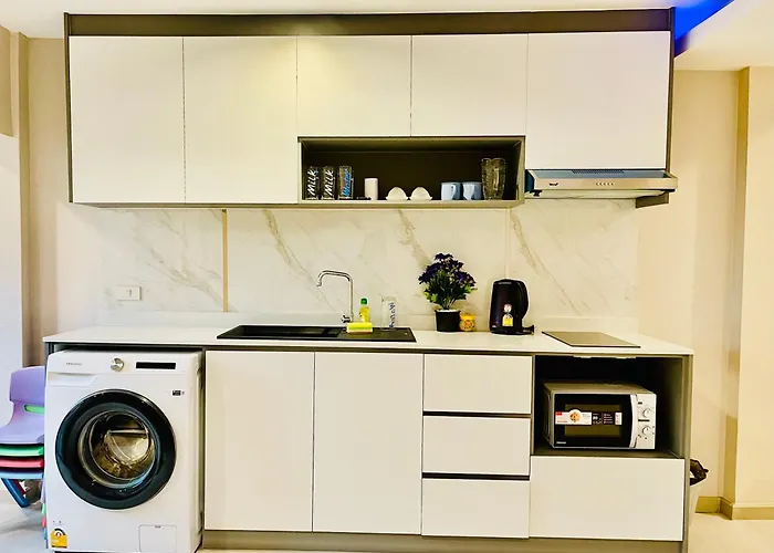 Apartment New Ekamai Thonglor Luxury Near 711, Bts, Mall Bangkok