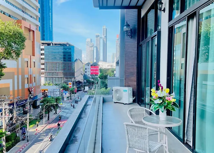 New Ekamai Thonglor Luxury Near 711, Bts, Mall Apartment Bangkok